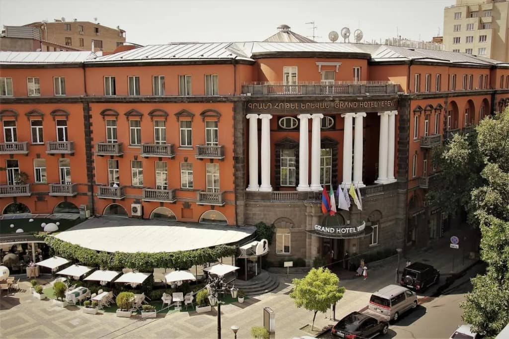 hotel