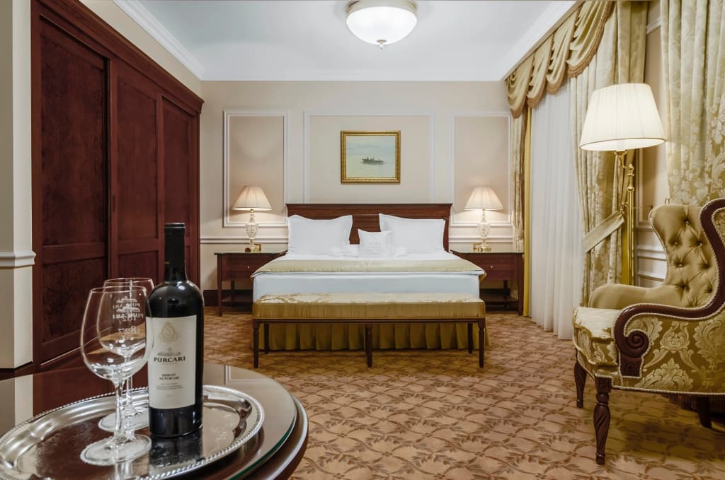 Nobil Luxury Hotel