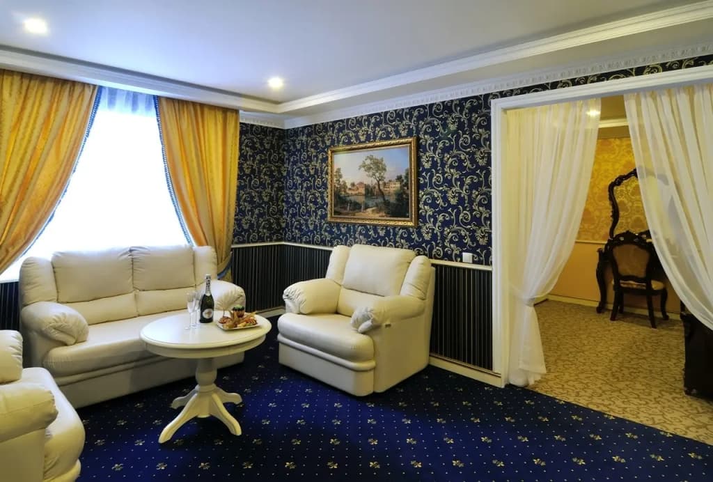 Photo 6