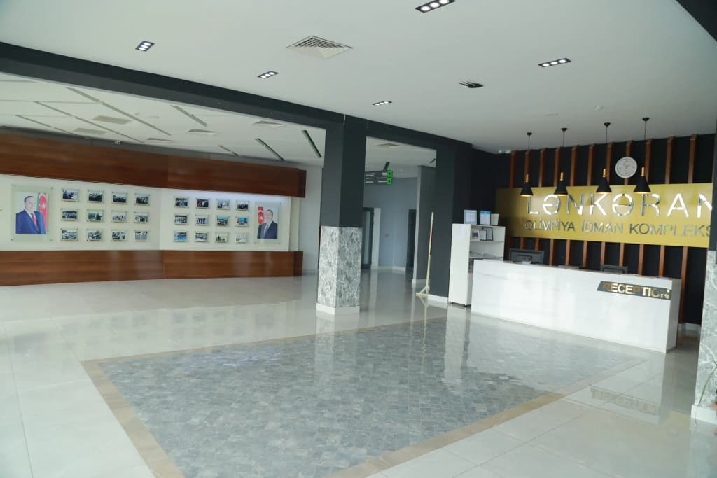 Arena Lankaran Hotel
