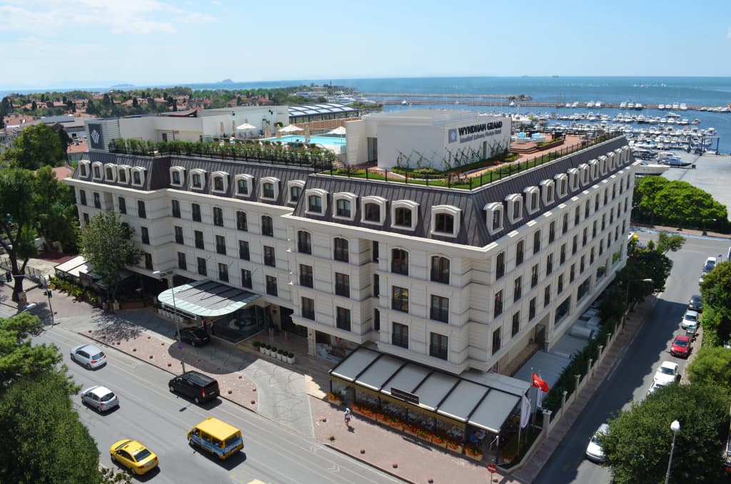 hotel