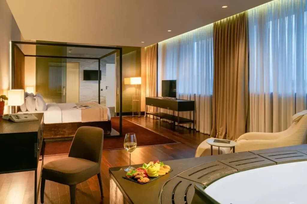 BERD'S Hotel