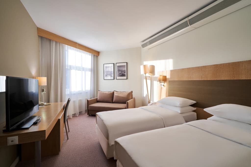 Cosmos Ekaterinburg Hotel