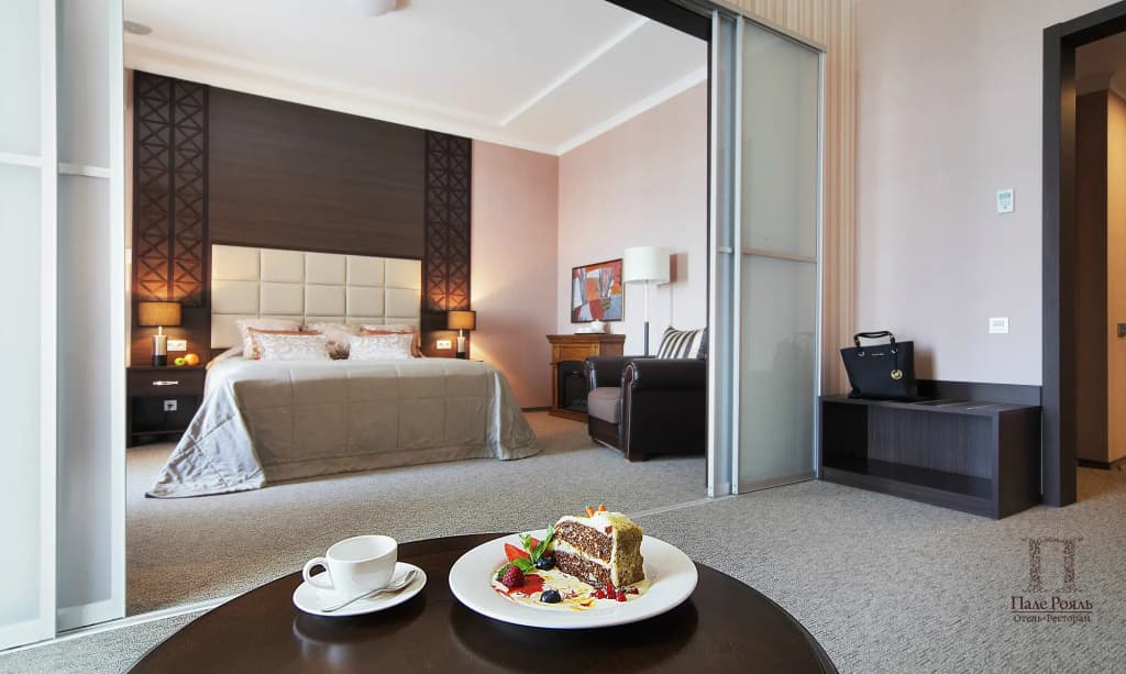 Pale Royal Hotel