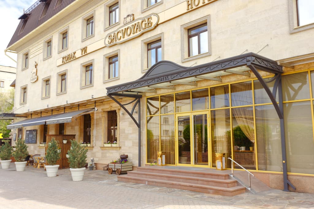 hotel