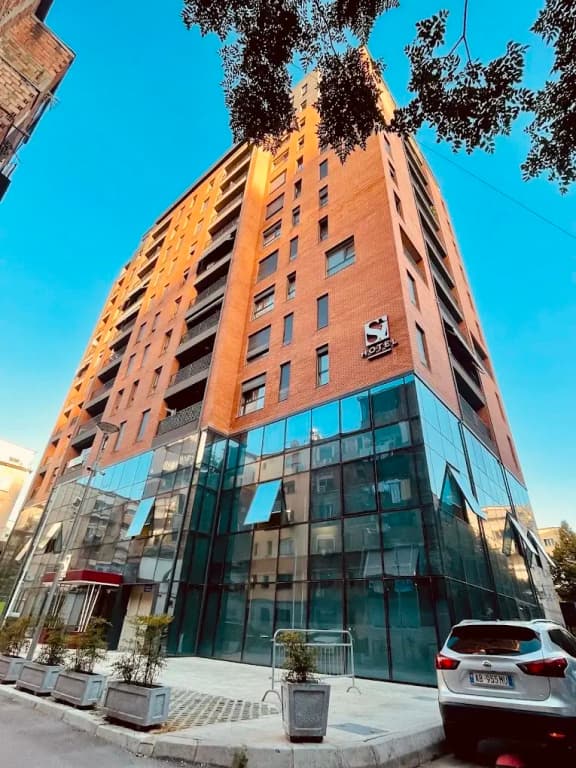 Si Hotel