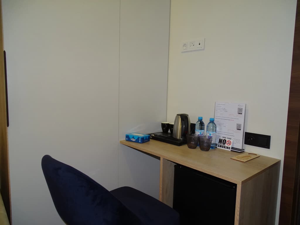 Photo 48