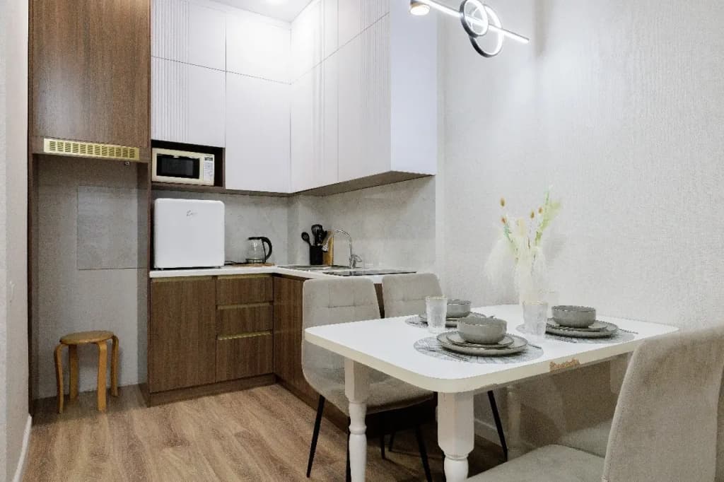 Prostornaya S Dizaynerskim Remontom Apartments