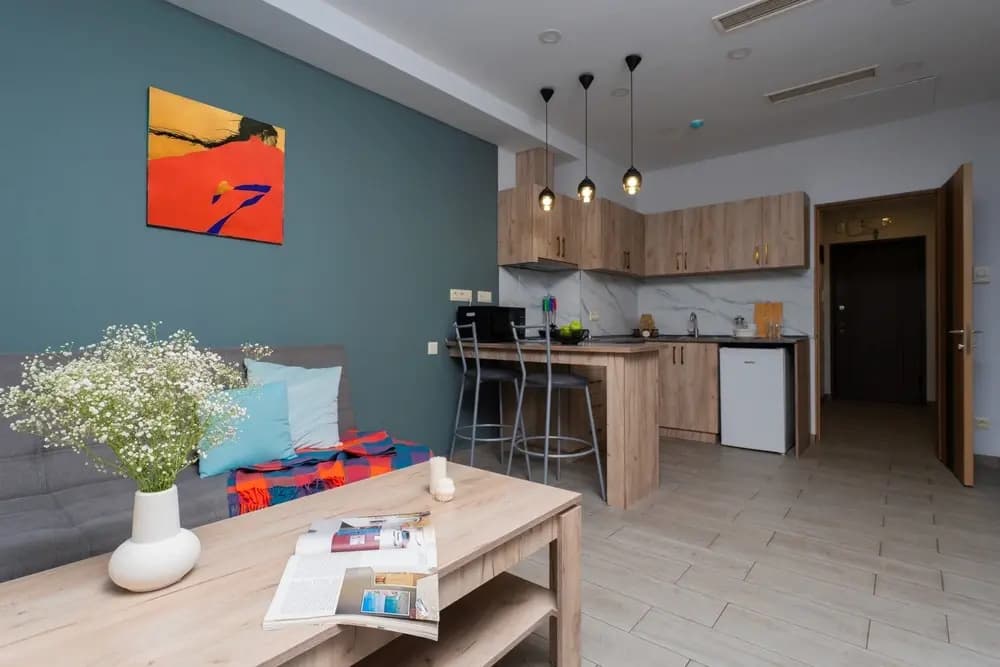On Koghbatsi 16-4 Apartments