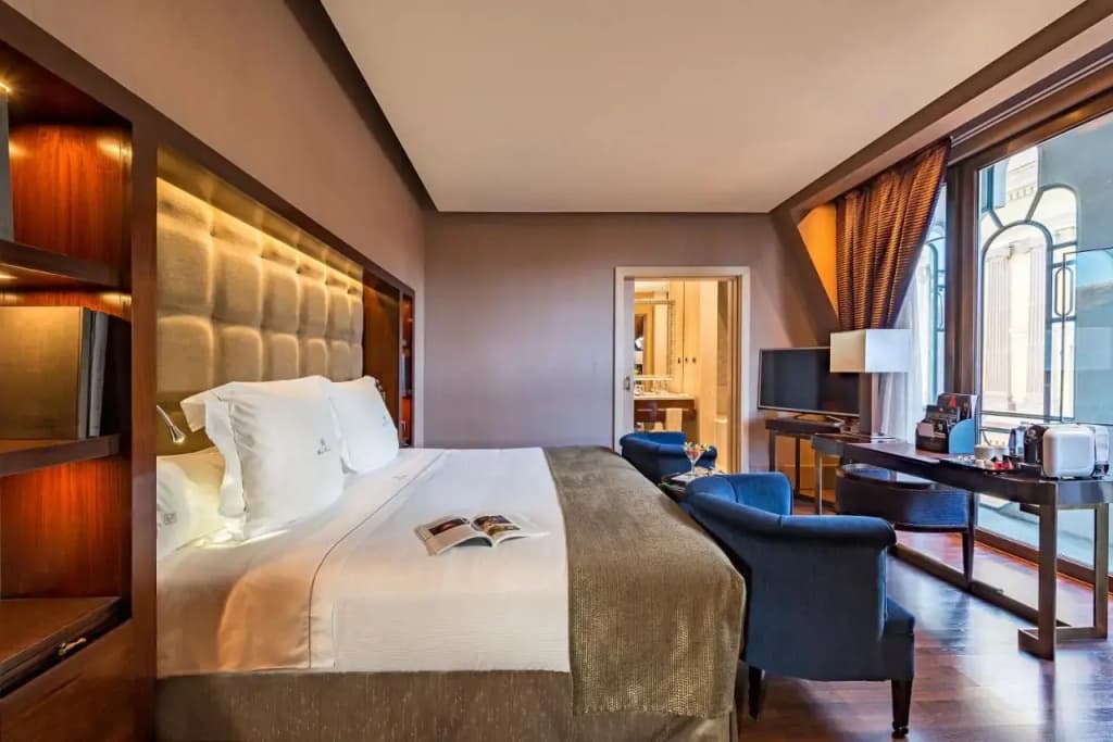 hotel