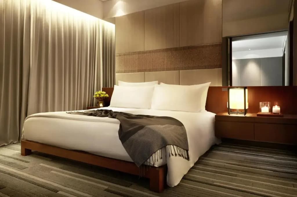 Hansar Bangkok Hotel