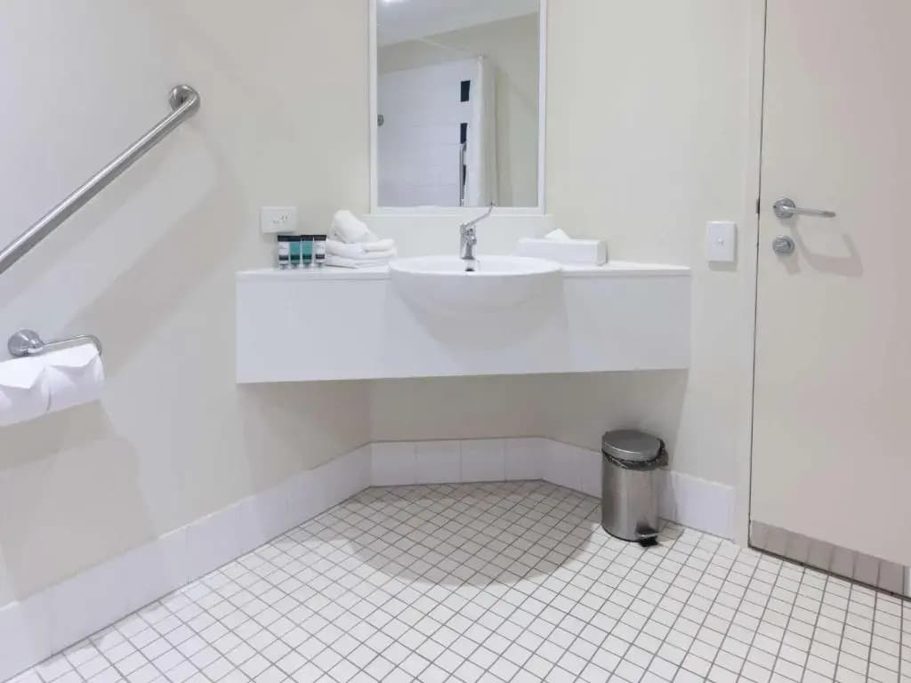 Photo 16