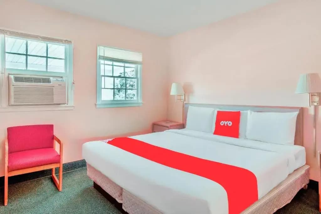 OYO Hotel Durham West Hills