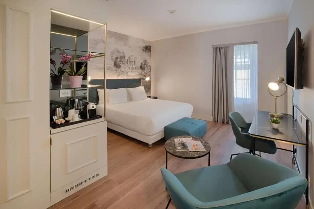 hotel