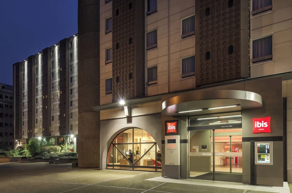 Ibis Paris Tour Eiffel Cambronne 15Eme
