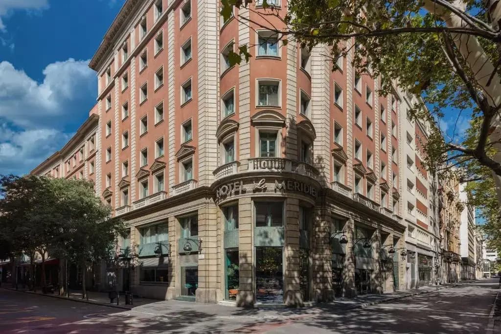 hotel