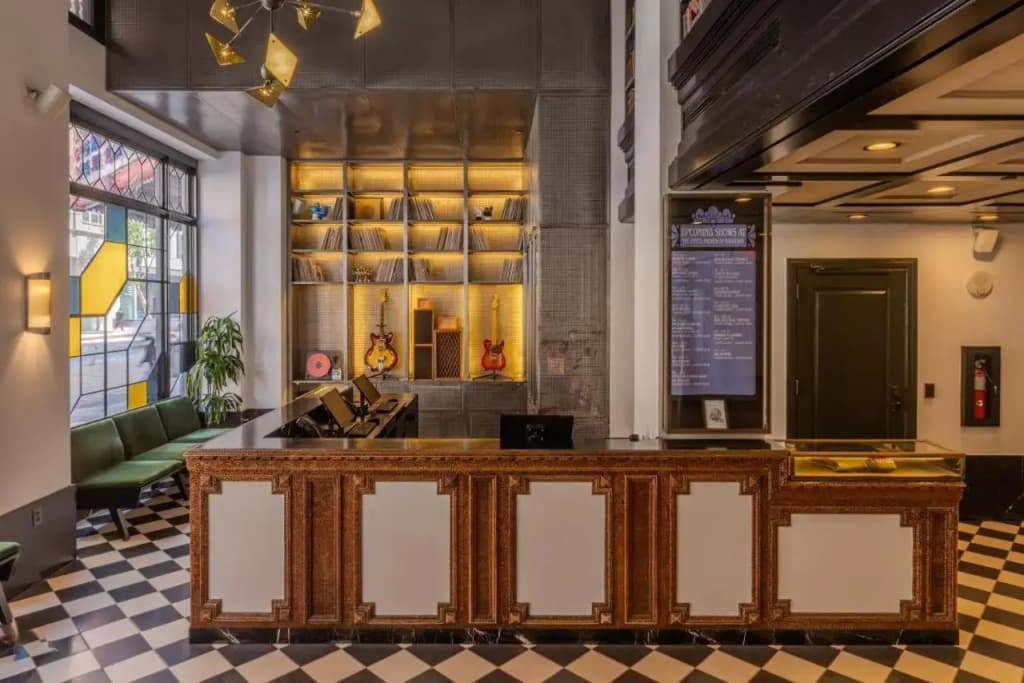 hotel