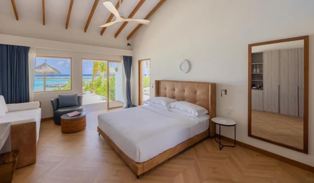 Joy Island Hotel