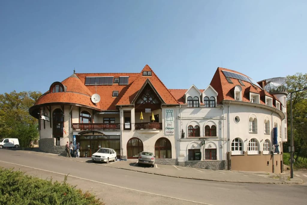 Bastya Conference and Wellness Hotel