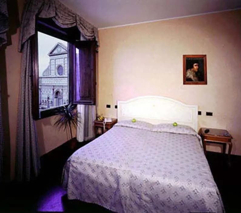 Floren Hotel
