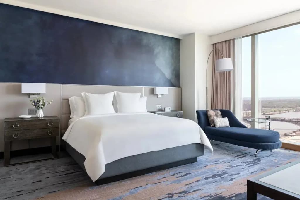 Four Seasons Hotel St Louis