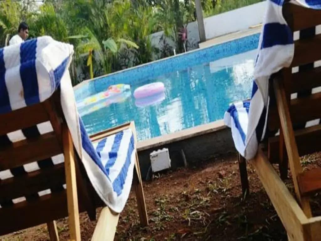 Photo 33