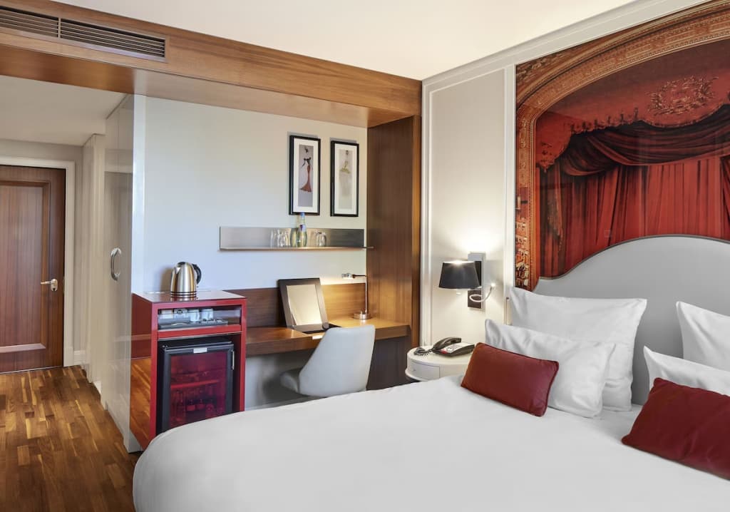 hotel