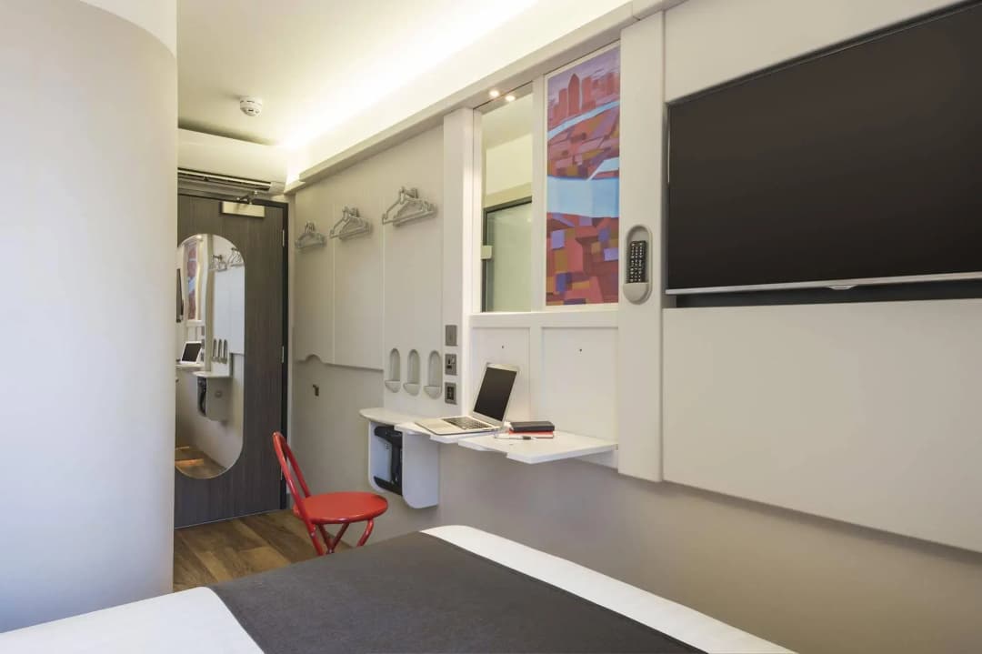 hotel