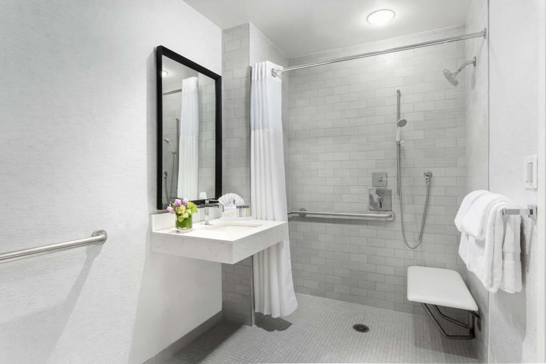 Photo 44