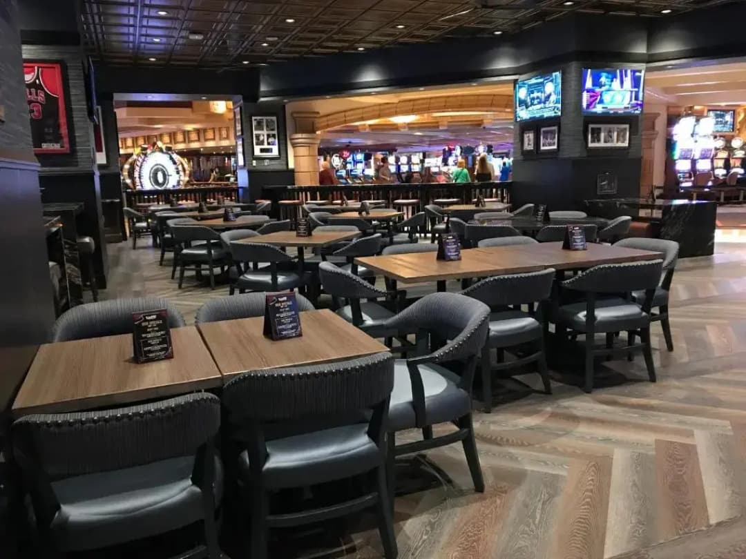 Photo 10