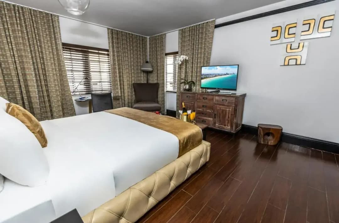 hotel