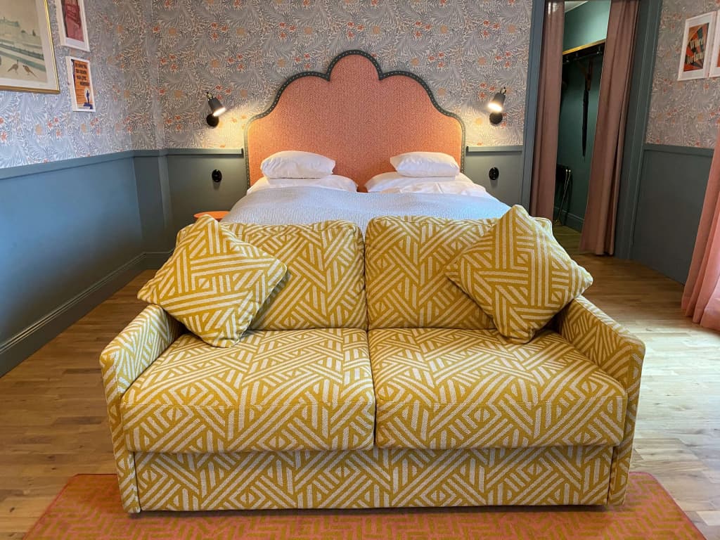 hotel