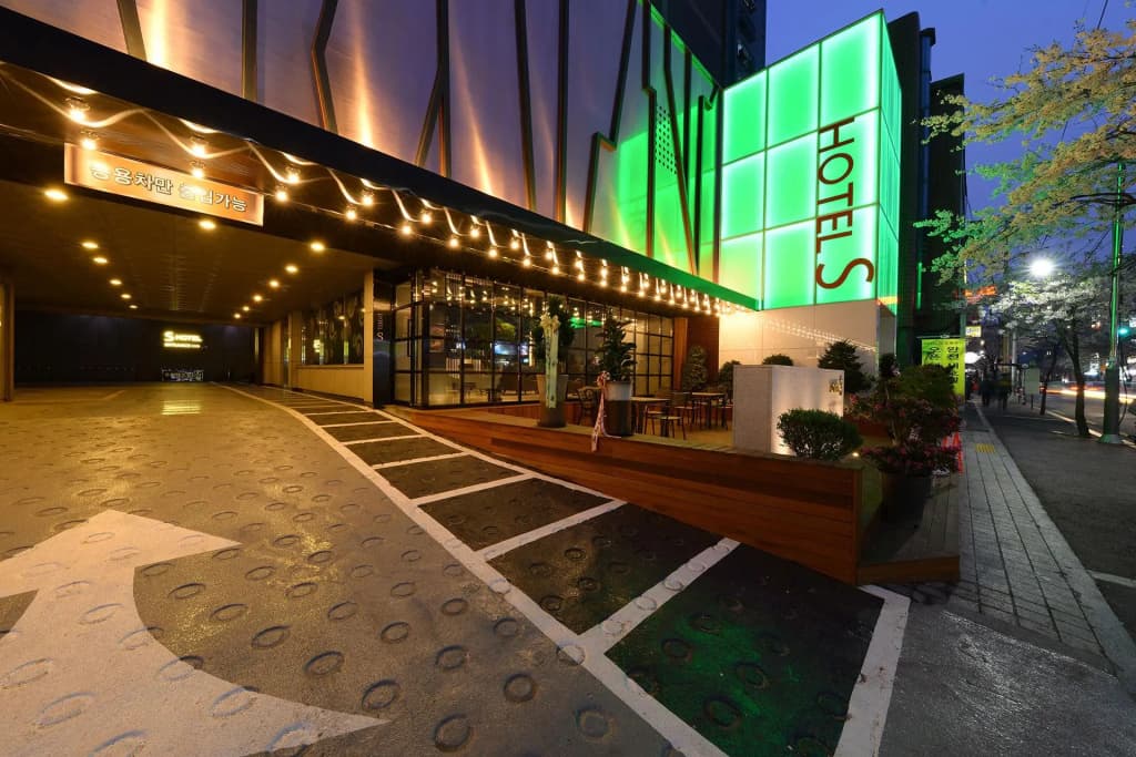 hotel
