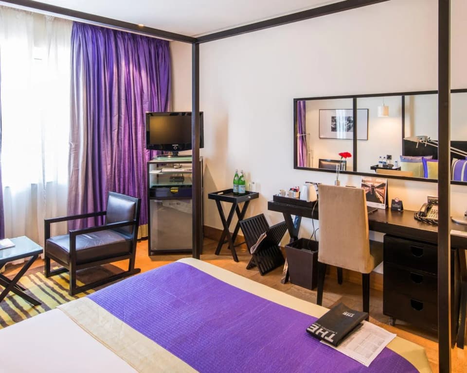 hotel
