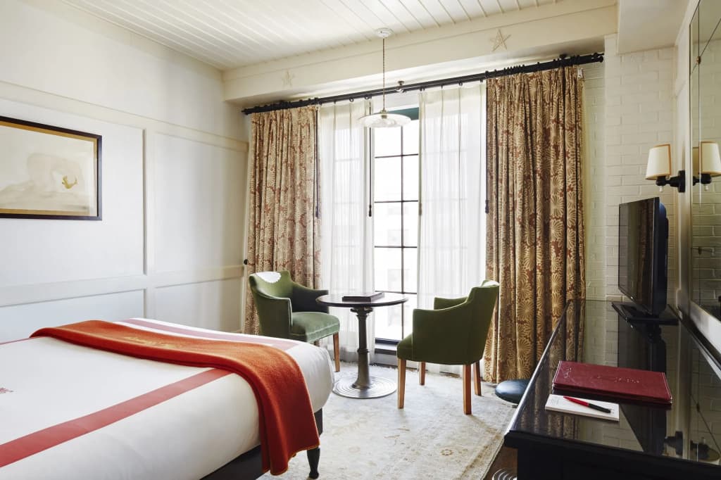 hotel