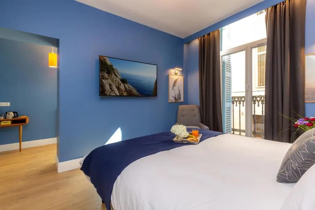 hotel