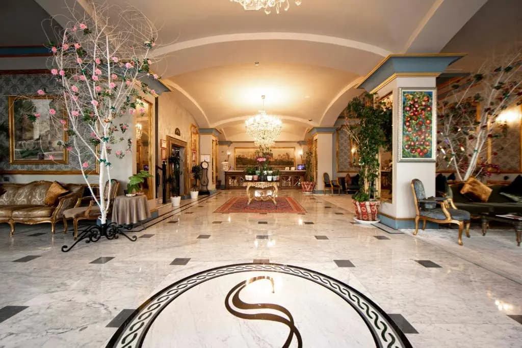 hotel