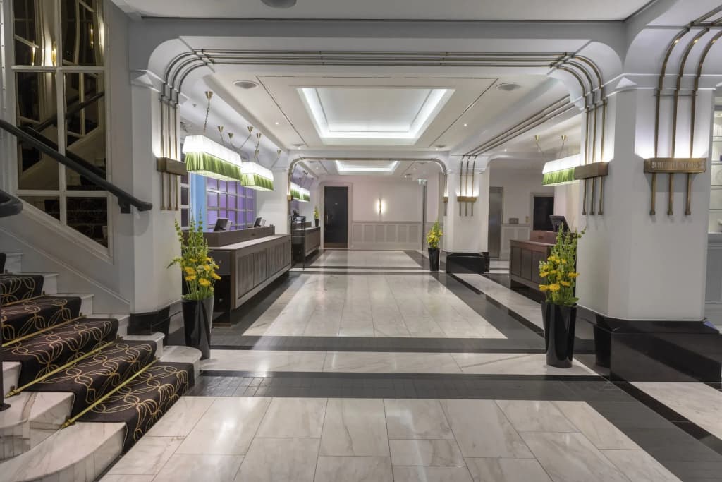 hotel